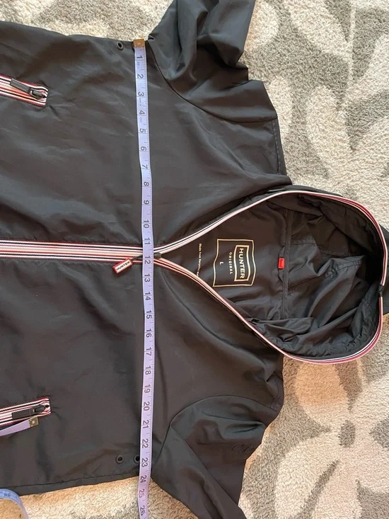 NWOT HUNTER size large Black Windbreaker Jacket with Contrast Trim - Picture 6 of 8